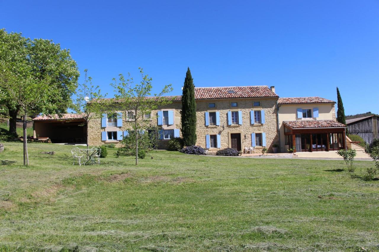Gites Et Roulottes Au Domaine De La Trille Sainte-Foi Exterior photo