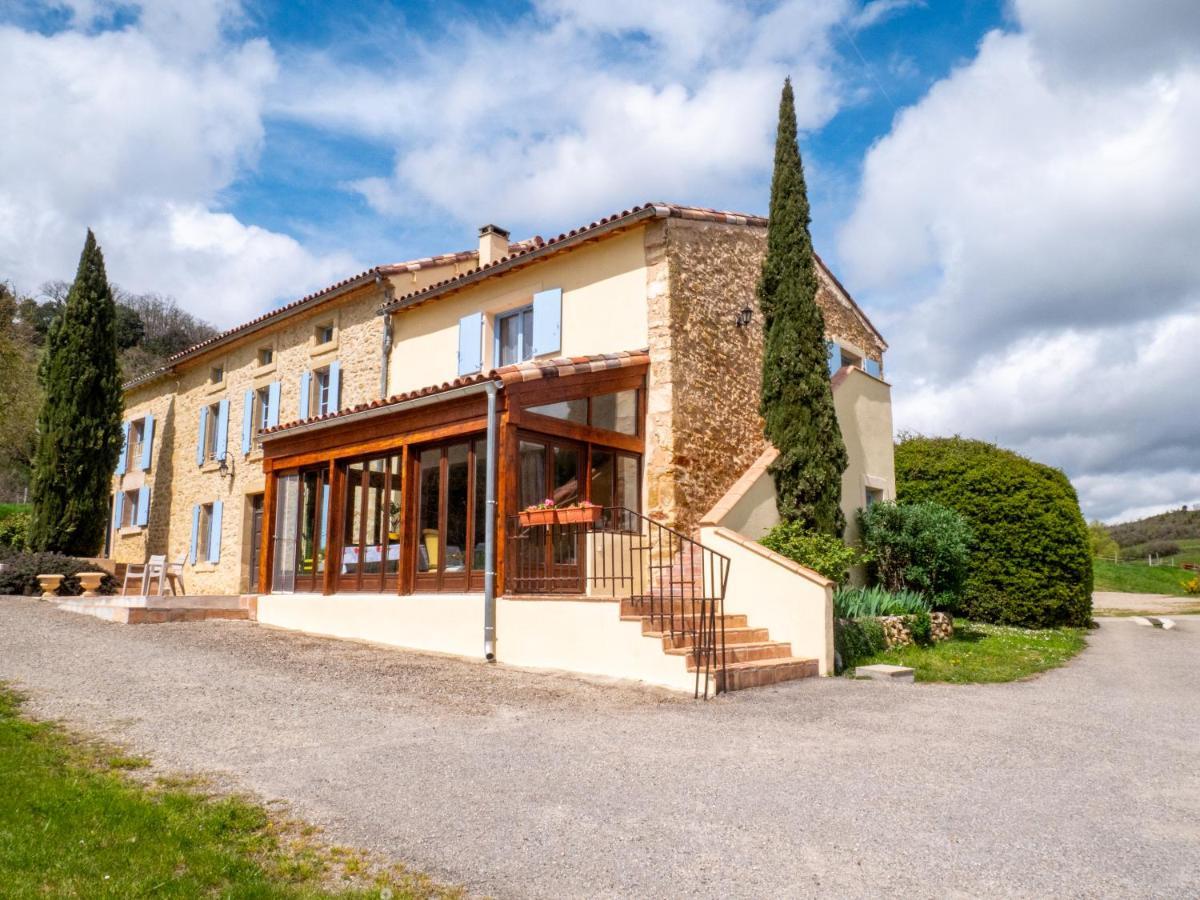 Gites Et Roulottes Au Domaine De La Trille Sainte-Foi Exterior photo