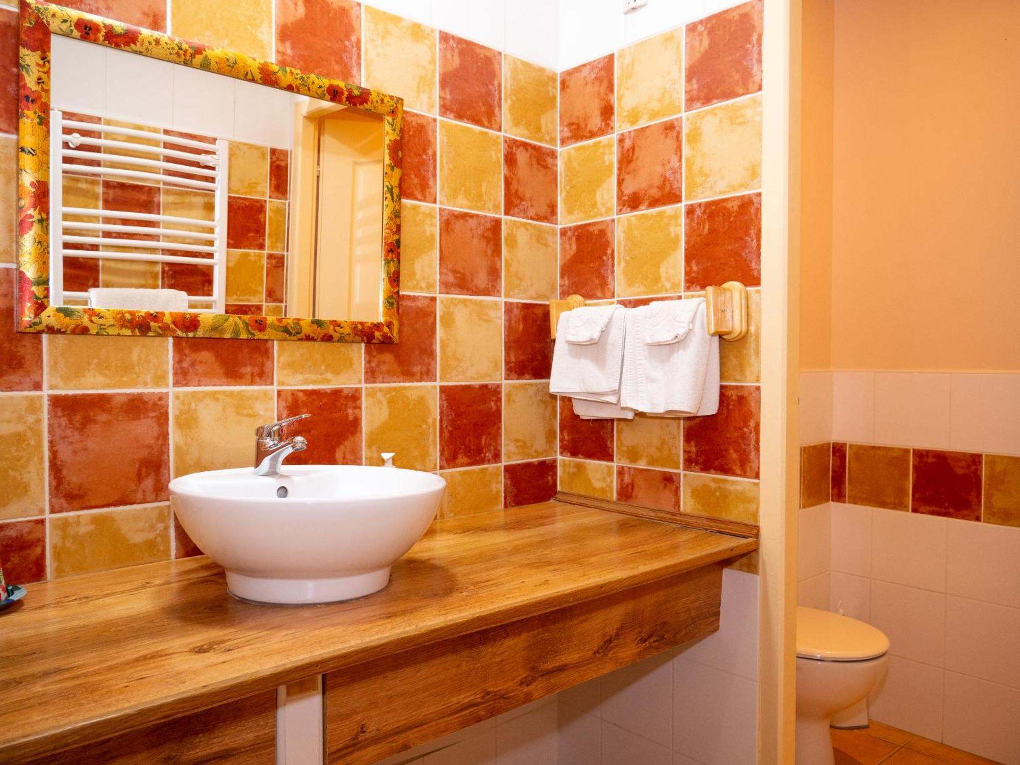Gites Et Roulottes Au Domaine De La Trille Sainte-Foi Room photo